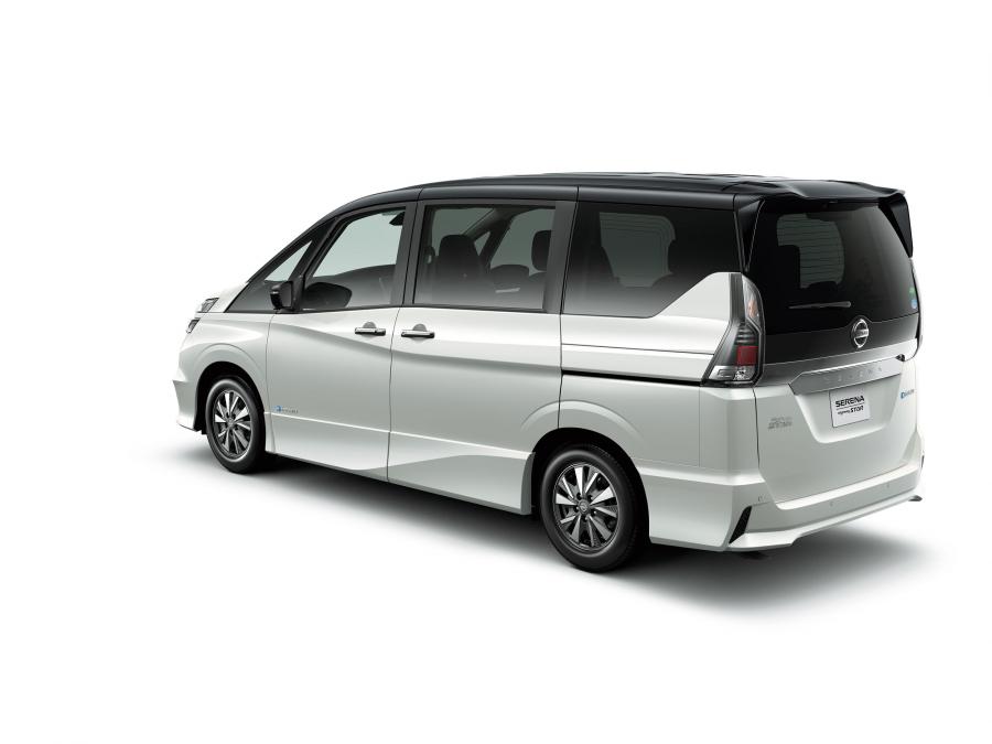  Nissan Serena e-Power Highway Star 2017 года  (фото 3 из 9)